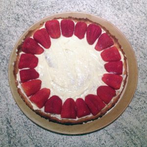 Recette de Tarte aux fraises crémeuse façon fraisier