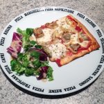 Recette de Pizza artichaut, champignons, mozzarella