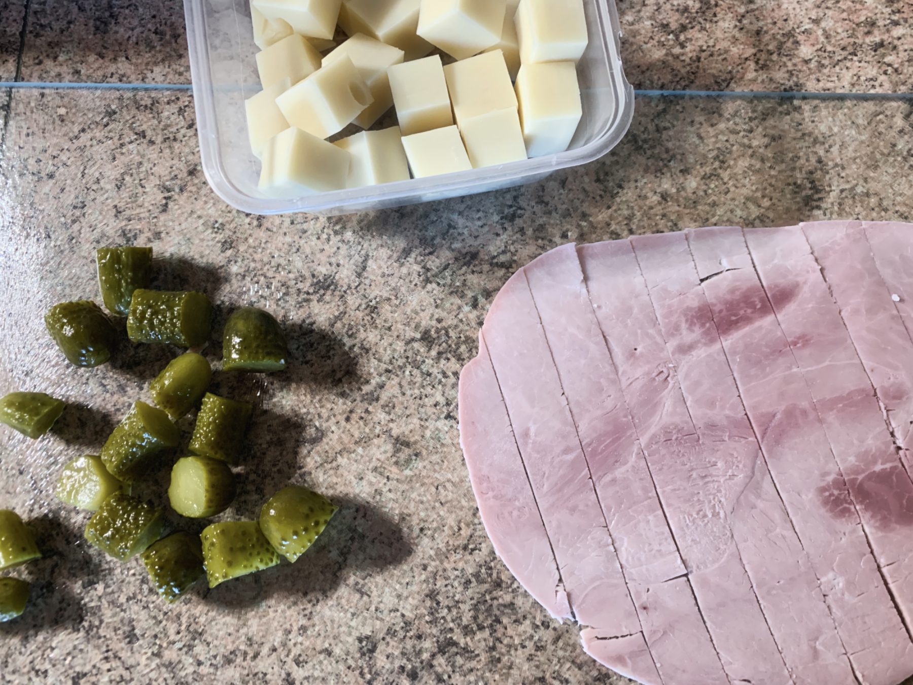♨ Recette de Brochettes emmental, jambon, cornichons Cuisine Blog
